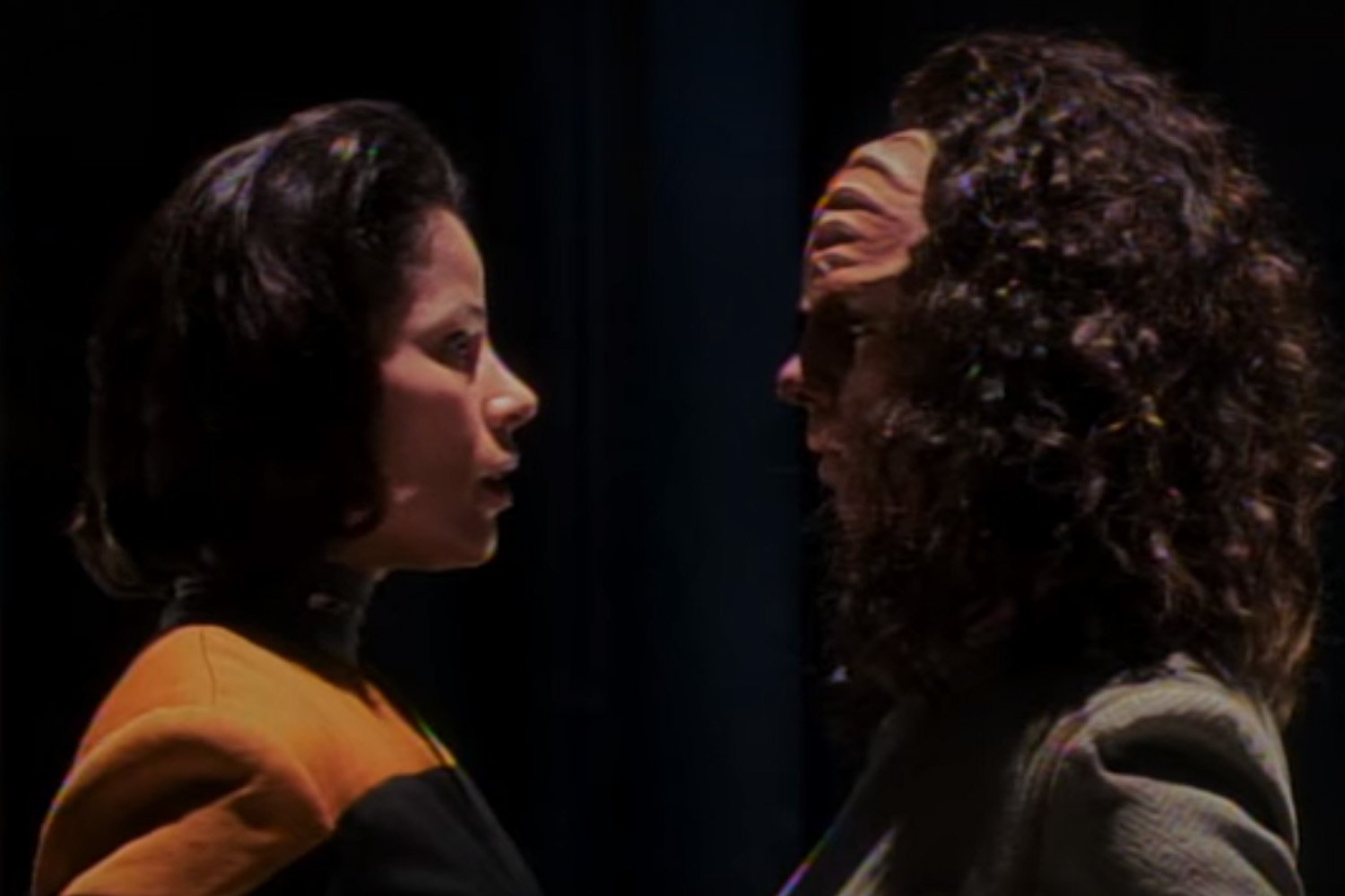 Star Trek, Voyager, B'Elanna Torres, Faces, Lineage, Klingon, race, identity, biracial, representation, Roxann Dawson, Vidiian, science fiction, television, analysis, criticism, review
