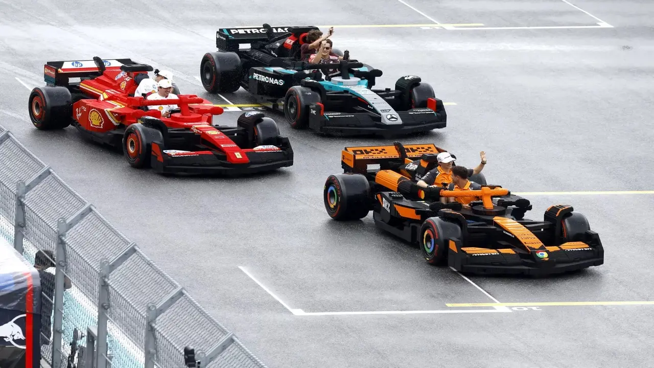 Miami Grand Prix, F1, LEGO, driver parade, LEGO F1 car, 2025, McLaren, Lando Norris, Silverstone, LEGO replica, F1 LEGO partnership, LEGO car crash, LEGO engineers, LEGO masters, F1 vehicles, LEGO vehicle build, fan experience, Formula 1
