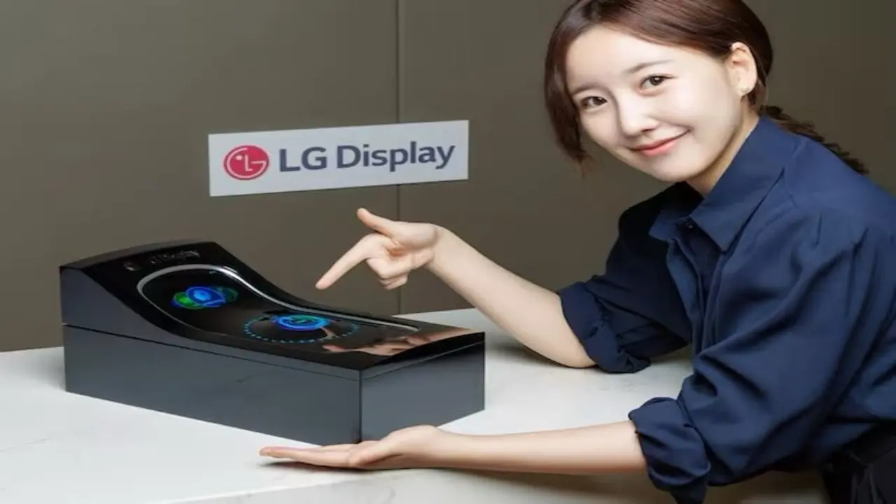 LG Display, automotive displays, SID 2025, stretchable OLED, pillar to pillar display, slideable OLED, in-car entertainment, automotive technology, display solutions, Switchable Privacy Mode, driver distraction, automotive innovation, flexible displays, vehicle displays, OLED technology
