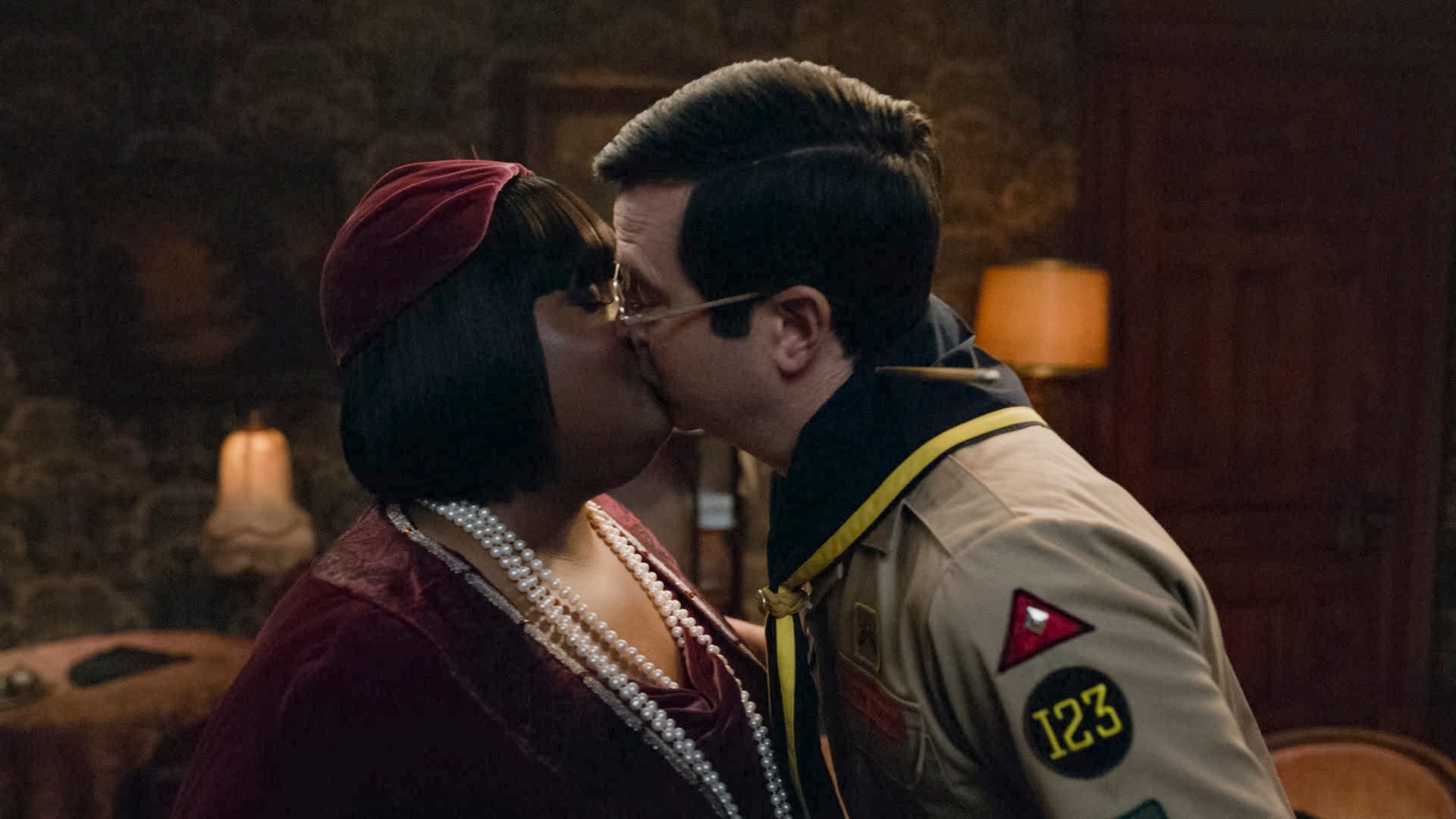 Ghosts, Season 4, finale, Paramount+, Pete Martino, Alberta Haynes, Richie Moriarty, Danielle Pinnock, Woodstone Mansion, ghost romance, Sasappis, Joan, Thorfinn, Flower, Hetty Woodstone, Trevor Lefkowitz, Isaac Higgintoot, Nigel Chessum, Jay, Samantha, Utkarsh Ambudkar, Rose McIver, Joe Wiseman, Joe Port, relationship, comedy, CBS, TV show, review, recap, spoilers, season 5, Elias Woodstone
