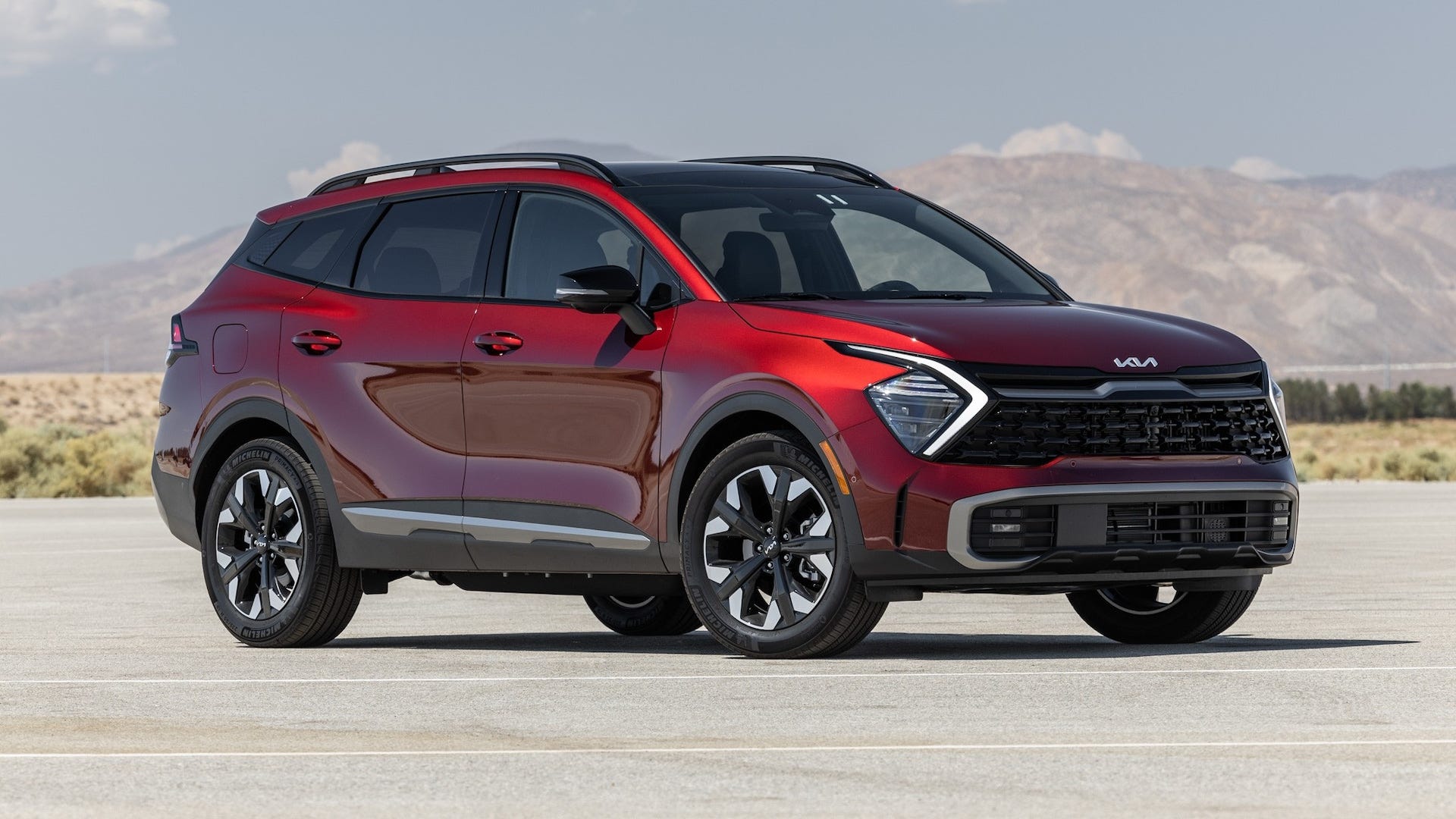 Kia Sportage, 2026 Kia Sportage, Kia Sportage LX, Kia Sportage X-Pro Prestige, Kia Sportage price, Kia Sportage features, Kia Sportage trims, Kia Sportage sales, compact SUV, SUV, car review, auto news, automotive, Kia, affordable SUV, car pricing, car tariffs, fuel economy, engine, horsepower

