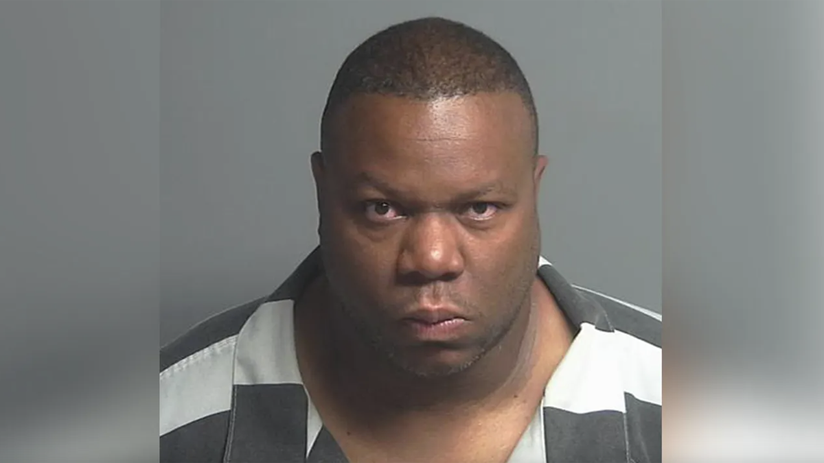 Kevin Ware Jr., Taylor Pomaski, murder, NFL, guilty plea, Harris County, Houston, Texas, indictment, tampering with evidence, corpse, prison sentence, Neal Davis III, former NFL player, controlled substance, unlawful possession of a firearm, sentencing, Washington, San Francisco 49ers

