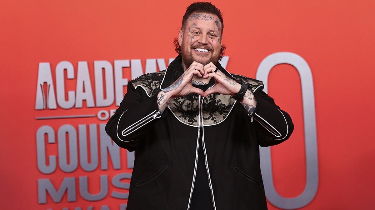 Jelly Roll, weight loss, ACM Awards, country music, food addiction, obesity, fitness, Son of a Sinner, Bunnie Xo, Jason Aldean, red carpet, entertainment news, celebrity news
