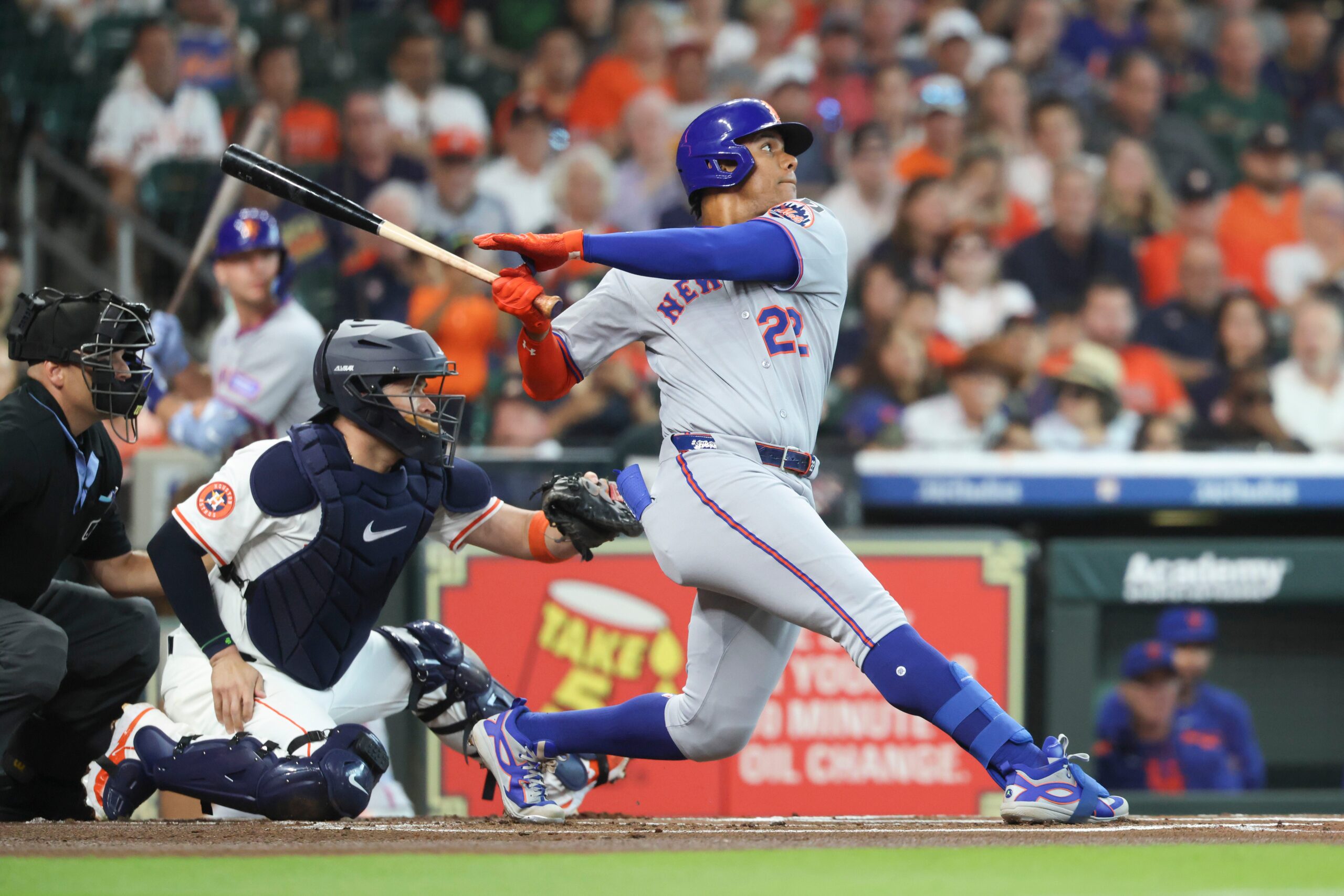 Juan Soto, New York Mets, MLB, contract, salary, highest-paid player, baseball, Shohei Ohtani, deferred money, signing bonus, sports history, MLB salaries, 2025 MLB salaries, player contracts, baseball contracts, Mets contract, Soto contract details, record contract, present-day value, MLB Labor Relations Department.
