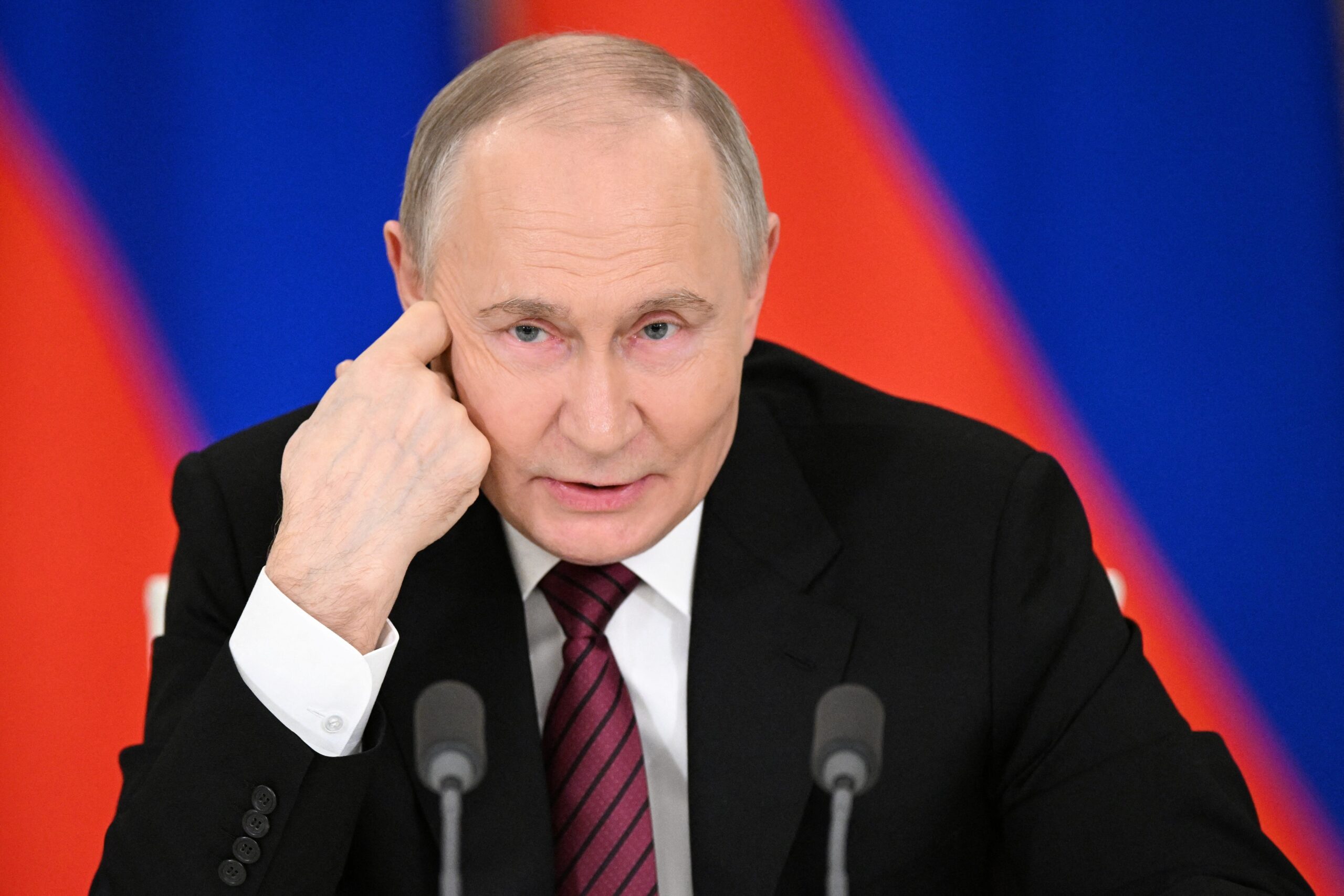 Ukraine, Russia, Putin, Zelenskyy, Trump, Turkey, peace talks, ceasefire, negotiations, war, conflict, Istanbul, sanctions, U.S., Europe, Kremlin, deal, agreement, diplomacy
