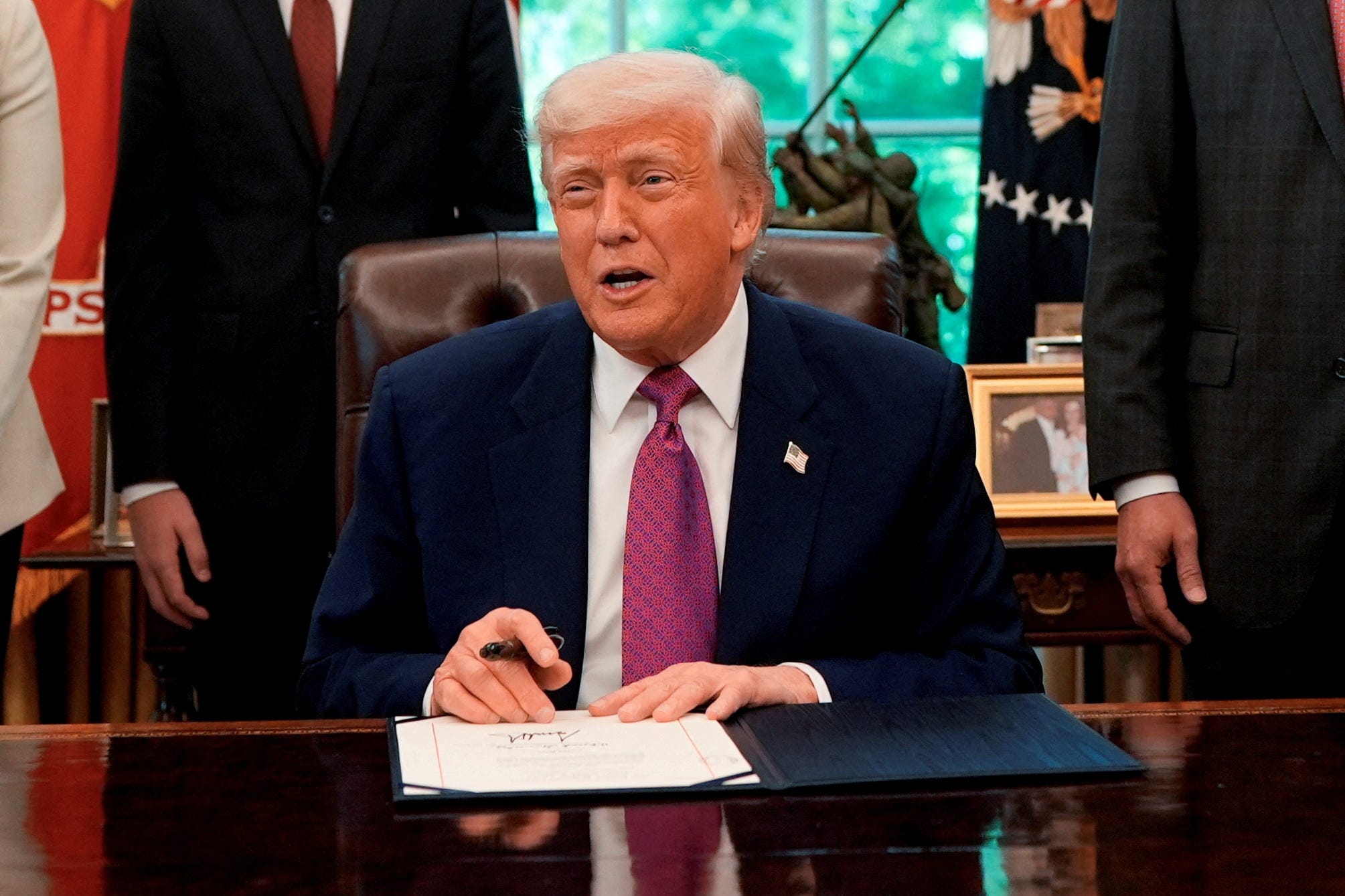 Donald Trump, executive order, drug pricing, most favored nation, prescription drugs, pharmaceutical prices, Medicare, healthcare costs, USATODAY, Joey Garrison
