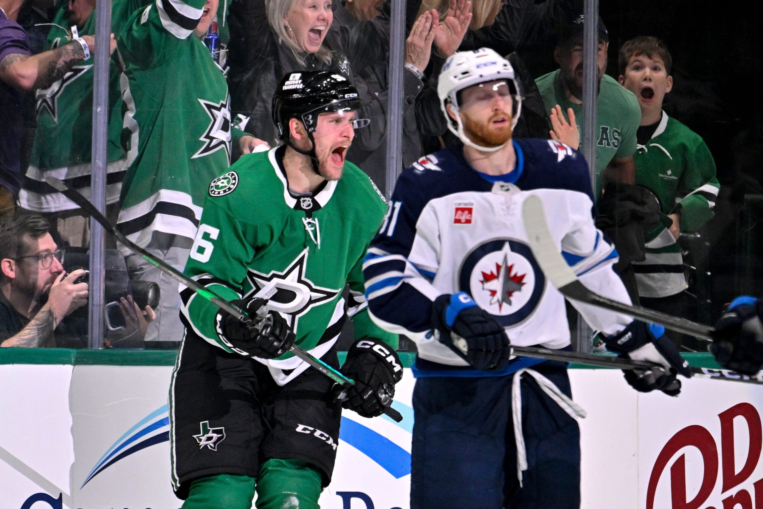 Dallas Stars, Winnipeg Jets, Stanley Cup Playoffs, Game 3, Alexander Petrovic, Mikko Rantanen, Roope Hintz, Thomas Harley, Wyatt Johnston, Jake Oettinger, Kyle Connor, Nino Niederreiter, Connor Hellebuyck, NHL Playoffs, Western Conference Semifinals, hockey, playoff series, goal scoring, game recap
