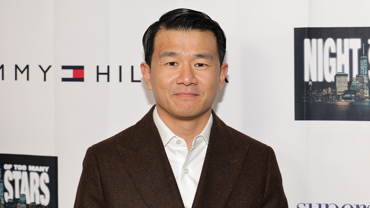 Ronny Chieng, Daily Show, U.S. citizenship, evil empire, Variety, Awards Circuit podcast, stand-up comedy, Crazy Rich Asians, conservatives, overseas tour, Back to the Future, Seinfeld, Iraq War, Death Star, Donald Trump, Trump, emergency room, media, culture, Fox News
