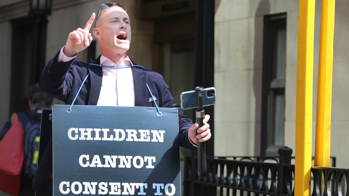 Chris Elston, Billboard Chris, free speech, censorship, Australia, United States, State Department, puberty blockers, transgender, X, Elon Musk, eSafety commission, Alliance Defending Freedom International, Lois McLatchie Miller, Human Rights Law Alliance, freedom of expression, Thierry Breton, Meta, gender ideology
