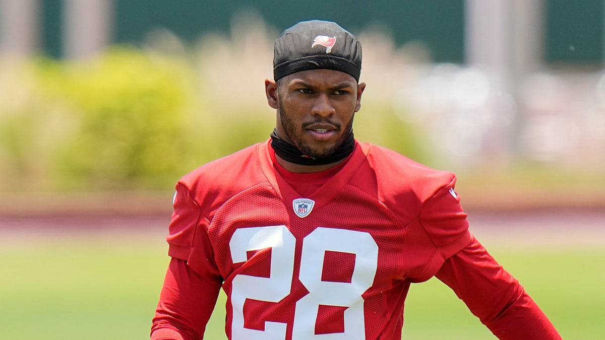 Shilo Sanders, Tampa Bay Buccaneers, NFL, rookie minicamp, Deion Sanders, Shedeur Sanders, Todd Bowles, Jacob Parrish, Antoine Winfield Jr., football, NFL Draft, safety, secondary, special teams, training camp, NFL roster, forced fumbles, interceptions, Fox News Sports
