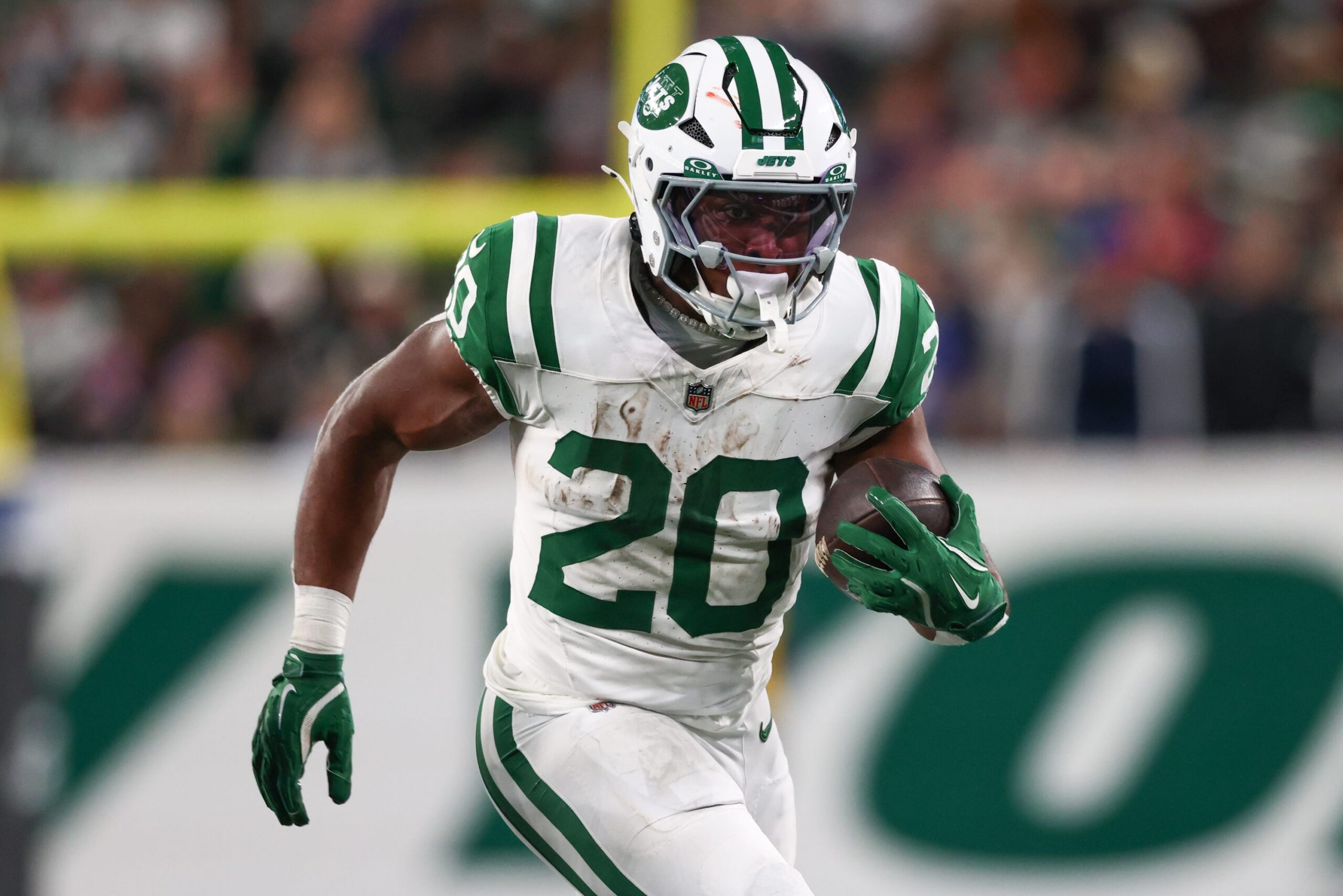 New York Jets, NFL, 2025 Season, Justin Fields, Aaron Glenn, Record Prediction, Schedule, Tickets, Tanner Engstrand, Offensive Coordinator, Free Agency, Draft, Gang Green, Playoff Contenders, Analysis, Football
