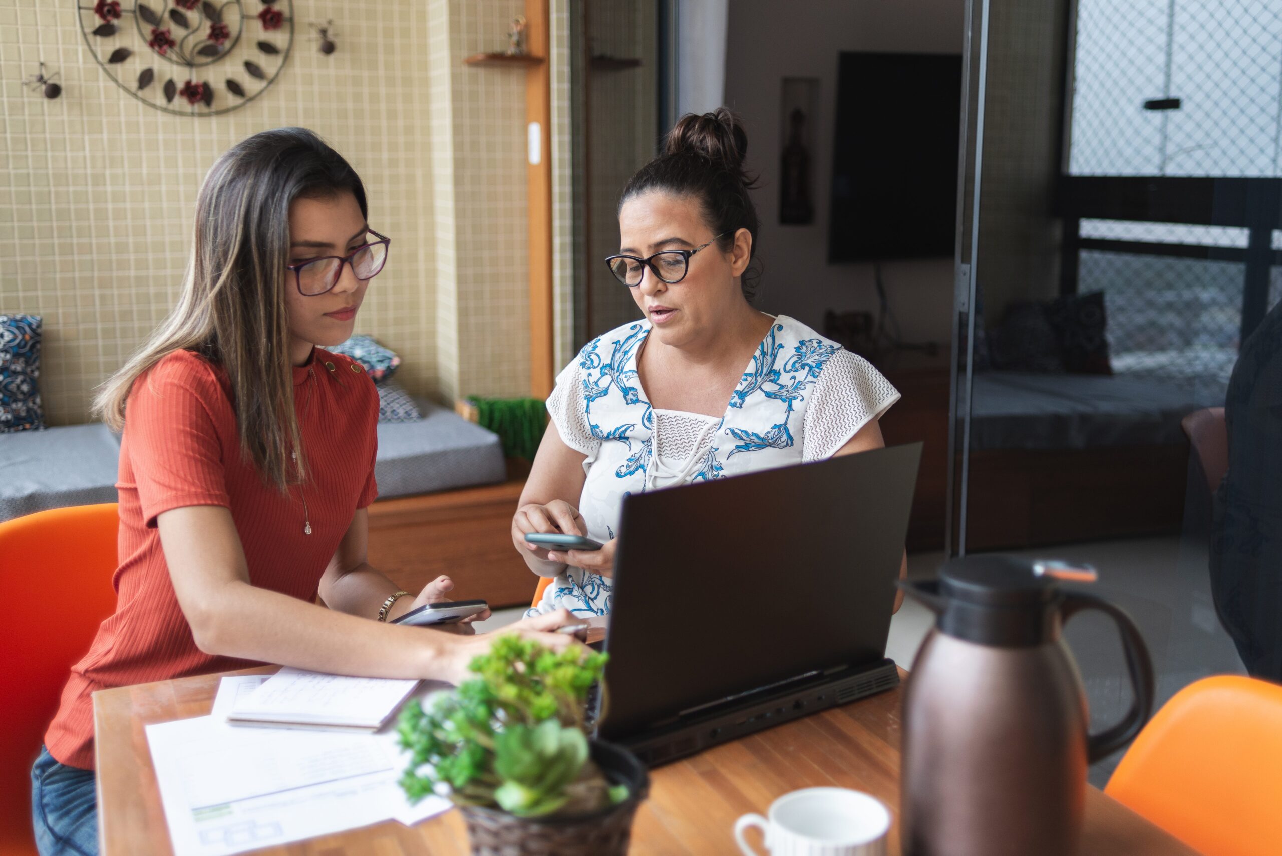 Here are some meta keywords for the article, separated by commas:

adult children, financial support, parental support, phone bill, cell phone bill, Gen Z, millennials, financial dependence, SplitPay, AT&T survey, financial strain, family finances, budgeting, financial literacy, cost of living, financial security, retirement savings, parenting, family communication, financial conversations
