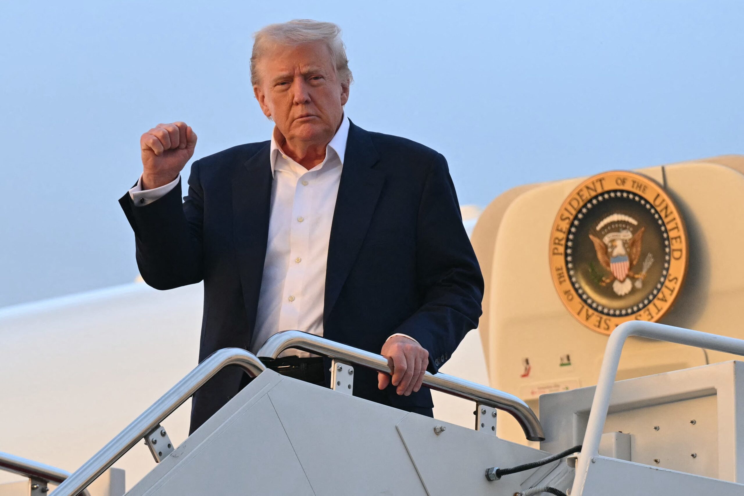 Donald Trump, Qatar, Air Force One, bribe, corruption, luxury jet, MAGA, Rex Huppke, opinion, politics, ethics, presidential library, conflicts of interest, foreign influence, Trump International Golf Club, dolls and pencils, consumer price increases, tariffs
