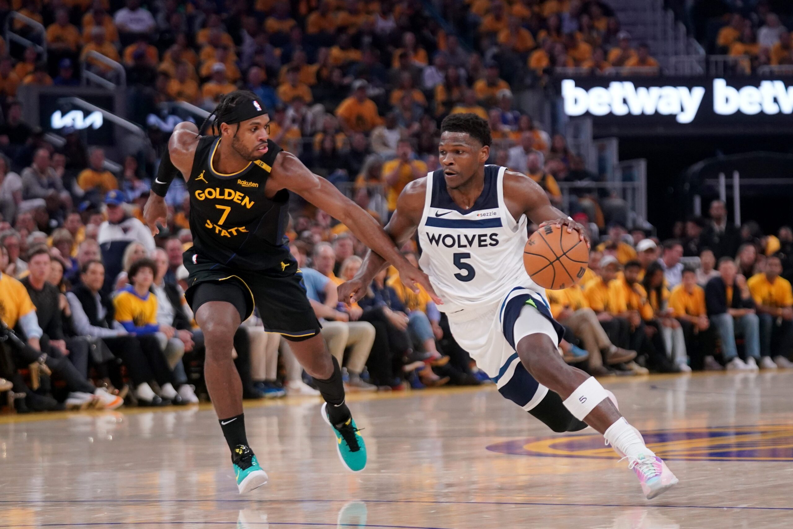 Golden State Warriors, Steph Curry, Minnesota Timberwolves, NBA Playoffs, Western Conference Semifinals, Game 4, Anthony Edwards, Julius Randle, Injury, Hamstring Strain, Series Lead, Comeback, NBA, Basketball
