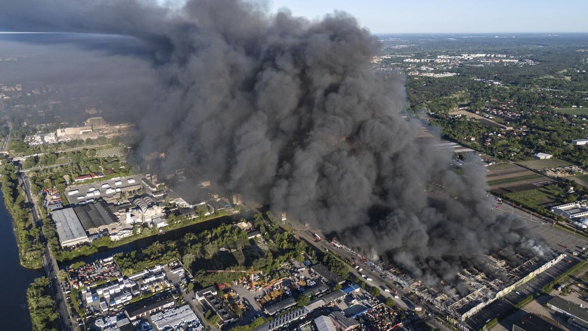 Poland, Russia, Krakow consulate closure, Warsaw arson, Radek Sikorski, Maria Zakharova, Ukraine, Volodymyr Zelenskyy, Vladimir Putin, Turkey meeting, peace talks, ceasefire, US, Donald Trump, Biden, Russia-Ukraine relations
