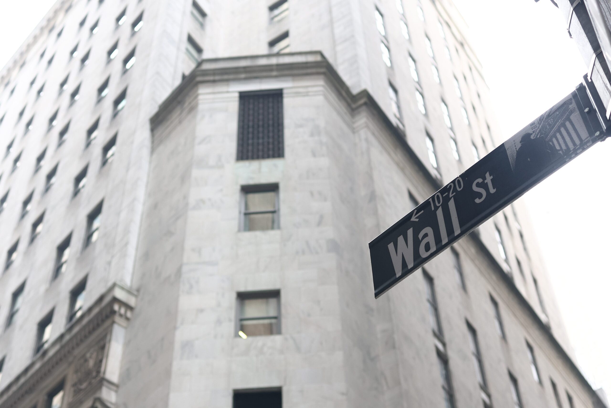 U.S. stock futures, inflation report, consumer price index, CPI, Dow Jones, core inflation, S&P 500, Nasdaq, equity market, pullback, U.S.-China tariffs, trade agreement, Medora Lee, stock market news, investment strategy
