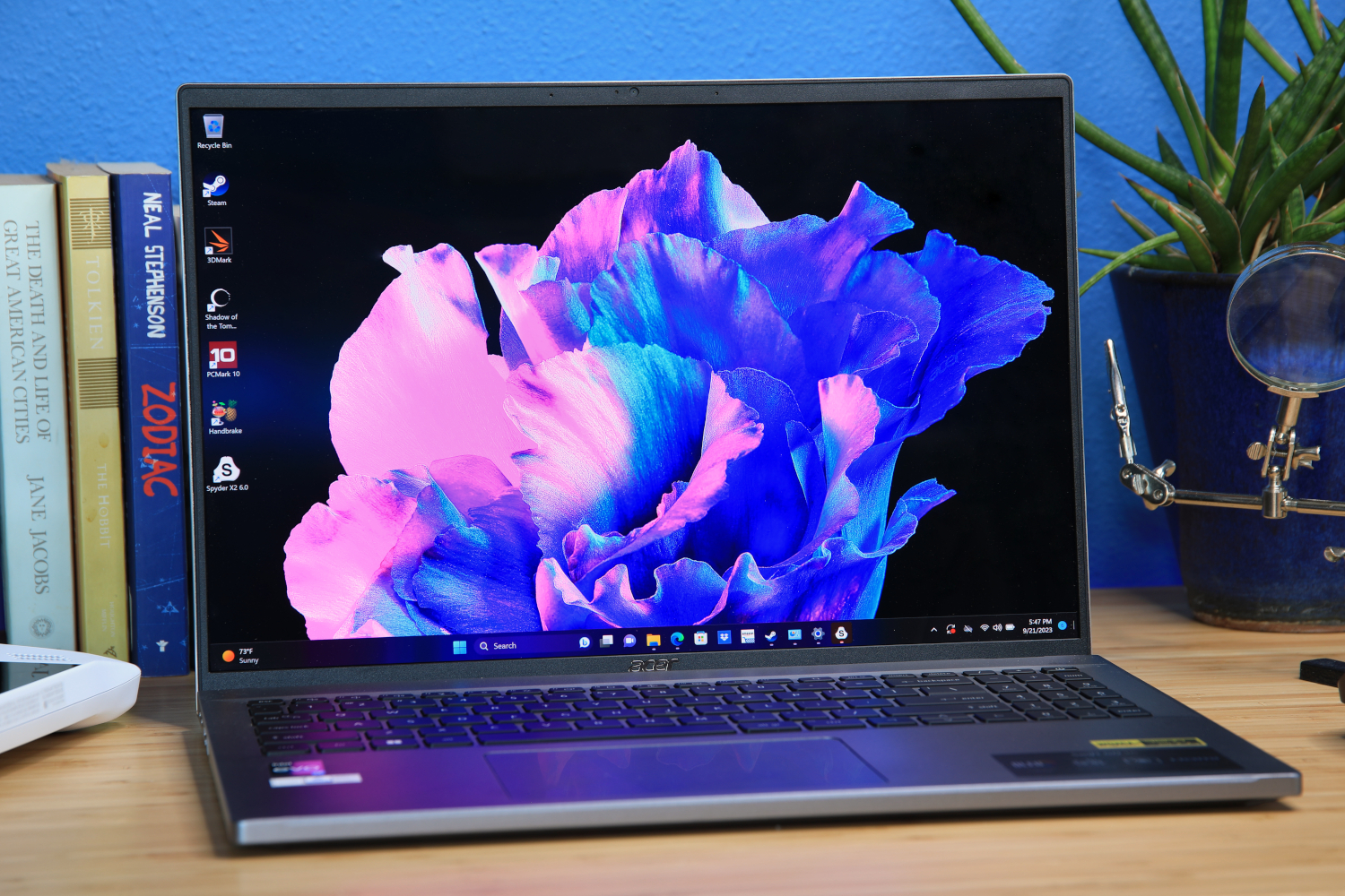 Acer Swift 16 AI, OLED laptop, Copilot+ PC, Best Buy deal, laptop deal, 16-inch laptop, Intel Core Ultra 7 256V, 1TB SSD, laptop review, Acer Swift 16 AI review, Gabriela Trujillo

