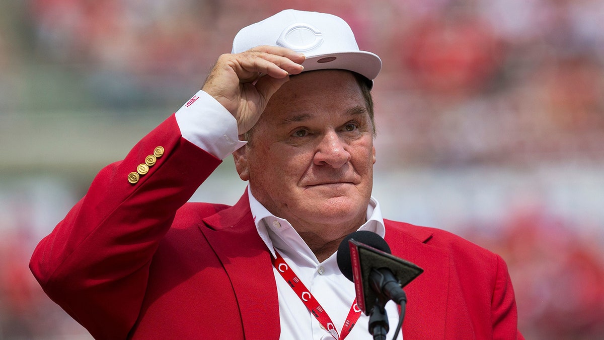 Pete Rose, Shoeless Joe Jackson, MLB, Baseball Hall of Fame, permanent ineligibility list, Rob Manfred, gambling, baseball, Black Sox scandal, Donald Trump, sports, Fox News
