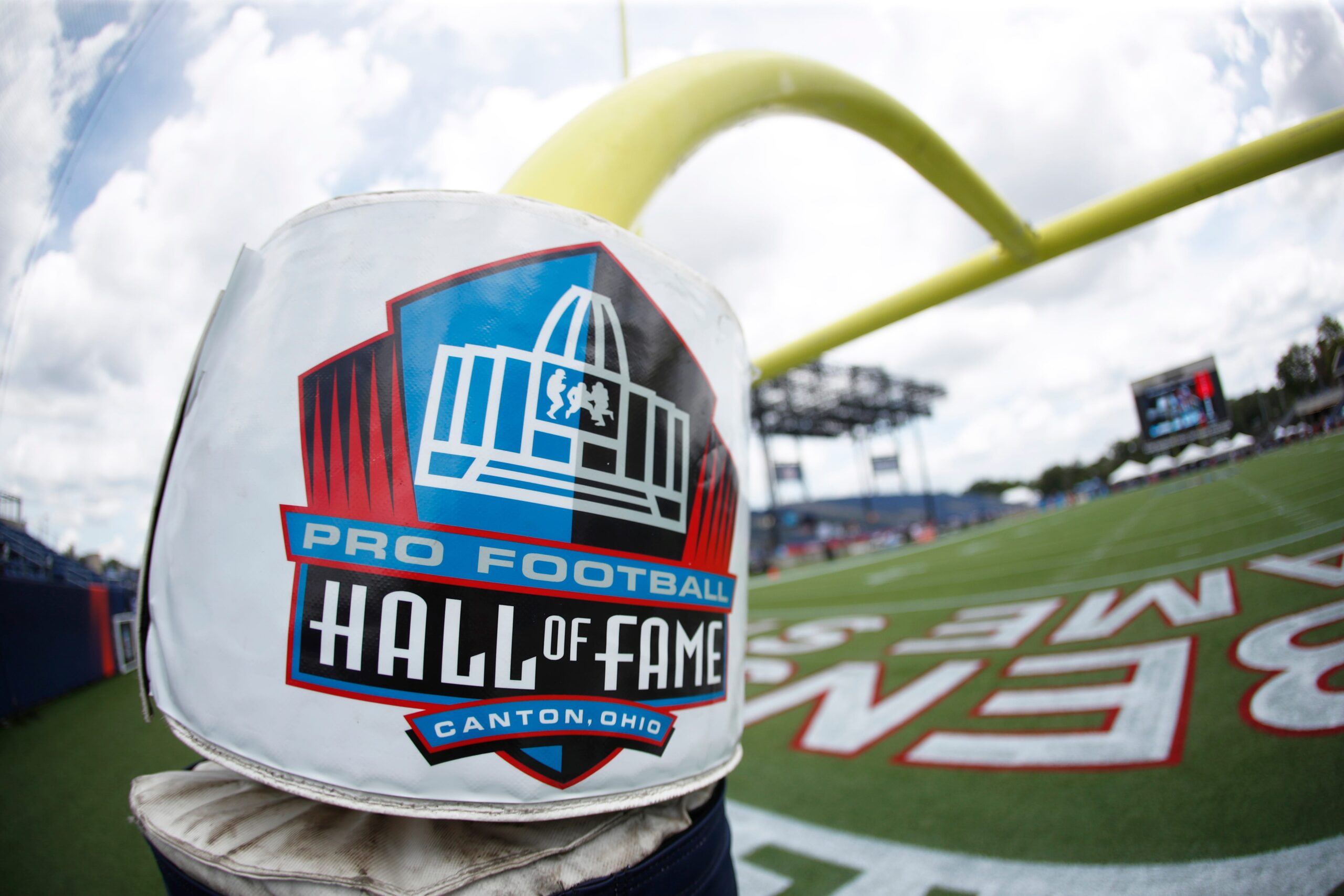 NFL Schedule, Hall of Fame Game, Detroit Lions, Los Angeles Chargers, Tickets, Tom Benson Hall of Fame Stadium, Philadelphia Eagles, Dallas Cowboys, Black Friday Games, Christmas Games, 2025 NFL Season, NFL Kickoff, Preseason Football
