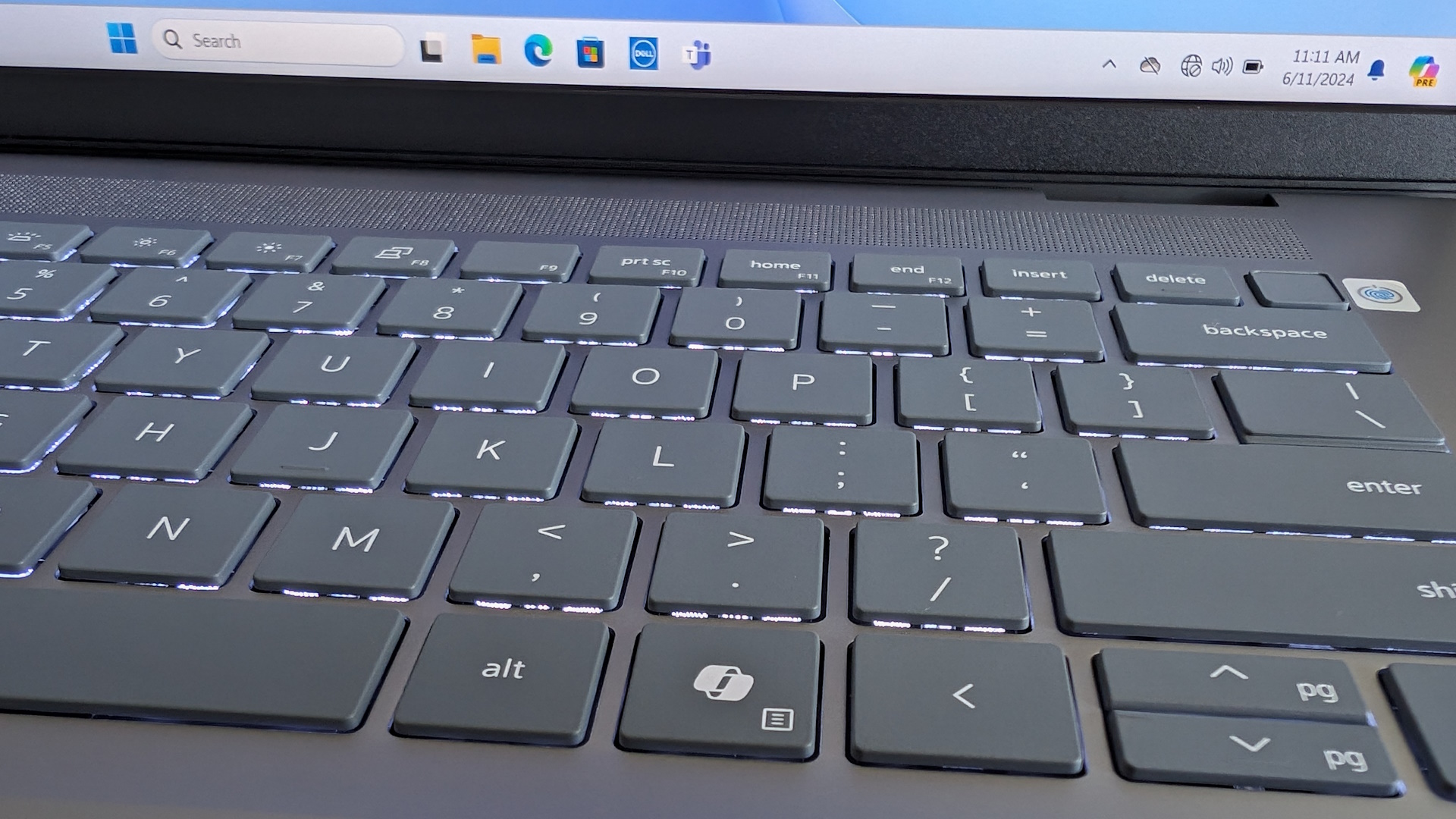 Windows keyboard shortcuts, keyboard shortcuts, Windows tips, Windows tricks, File Explorer, Task Manager, Settings app, clipboard history, emojis, voice typing, power user menu, lock PC, sound settings, snap feature, snap layouts, full-screen mode, virtual desktops, multiple monitors, classic context menu, text editing, web browser tabs, rename file, screenshots, Windows Intelligence newsletter
