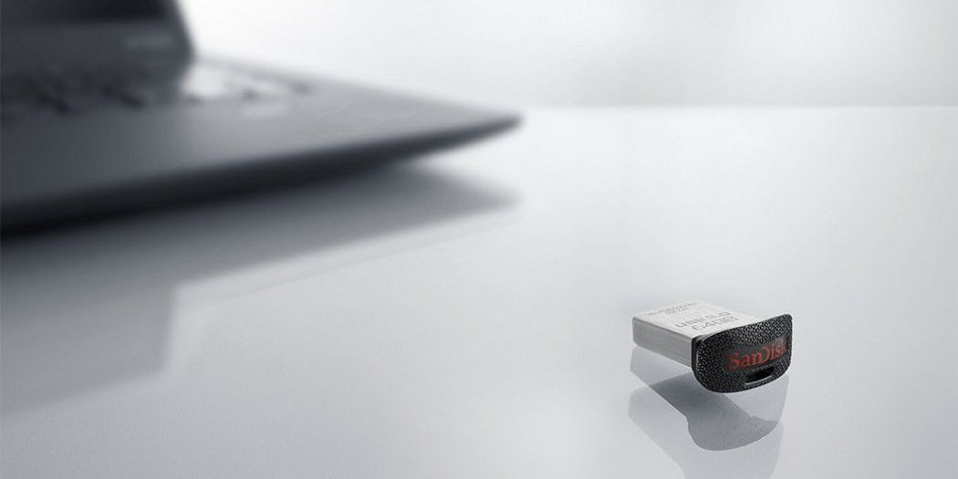USB drive formatting, FAT32, exFAT, NTFS, file system, Windows 11, storage, compatibility, formatting tools, disk management, partition tools, USB OTG, mobile storage, data loss, Aomei Partition Assistant, Easeus Partition Master, Minitool Partition Wizard, Fritzbox, Playstation, Xbox, Nintendo Switch, Android, USB stick, memory card
